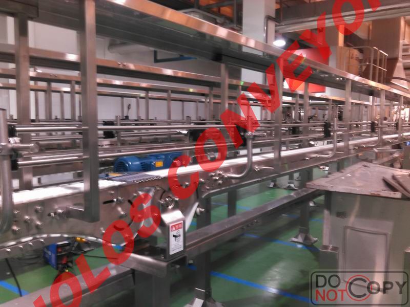 乐发vll500专业制造柔性输送线和柔性输送系统的企业，我们从欧洲引进的柔性输送系统可广泛的应用于食品，饮料，卷烟，啤酒，矿泉水，纸箱，卷筒纸，轴承加工，齿轮加工，汽车零部件生产，医药制药，电子元件装配线，包装线等行业。该输送系统的大特点在于使用简单的机械传送与少的电器控制结合的输送方案来满足我们的用户的生产要求。在提供完整的输送线与各类零配件的同时还将提供好的技术支持和培训。通常我们会按照用户的实际生产要求免费设计一至二套输送线的方案图，终使用户得到一个节省空间，少成本的佳解决方案。因此，我们希望我们的柔性输送系统能成为你们的佳选择。